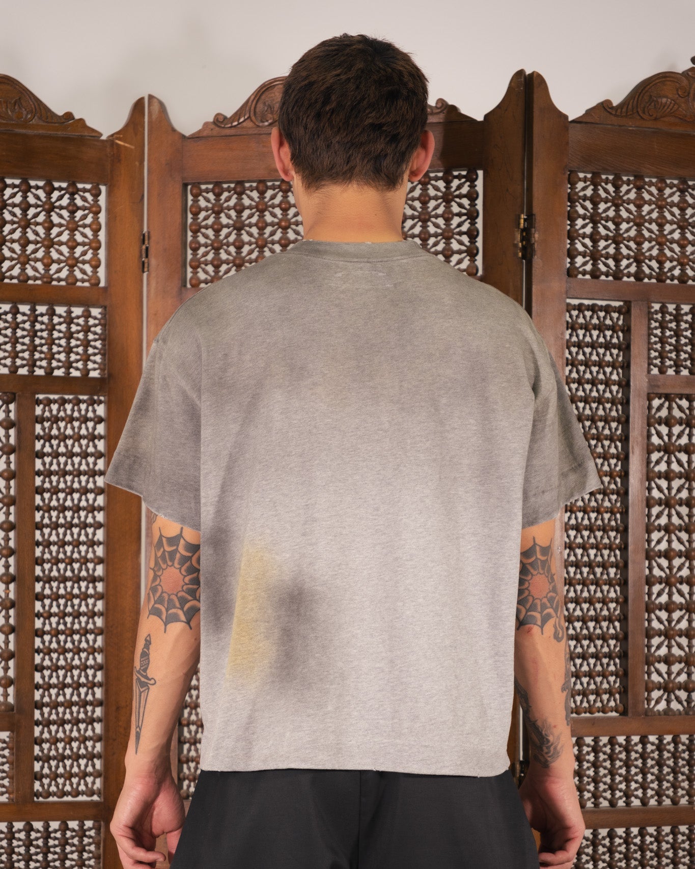 [Beuter] Ready to F___ Spray Boxy T-shirt-thumbmail-3