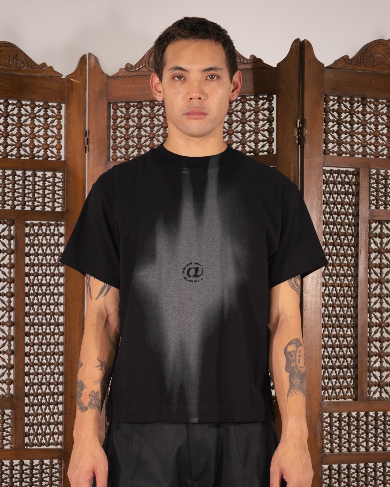 [Beuter] Fl@sh Printed Black Boxy T-shirt
