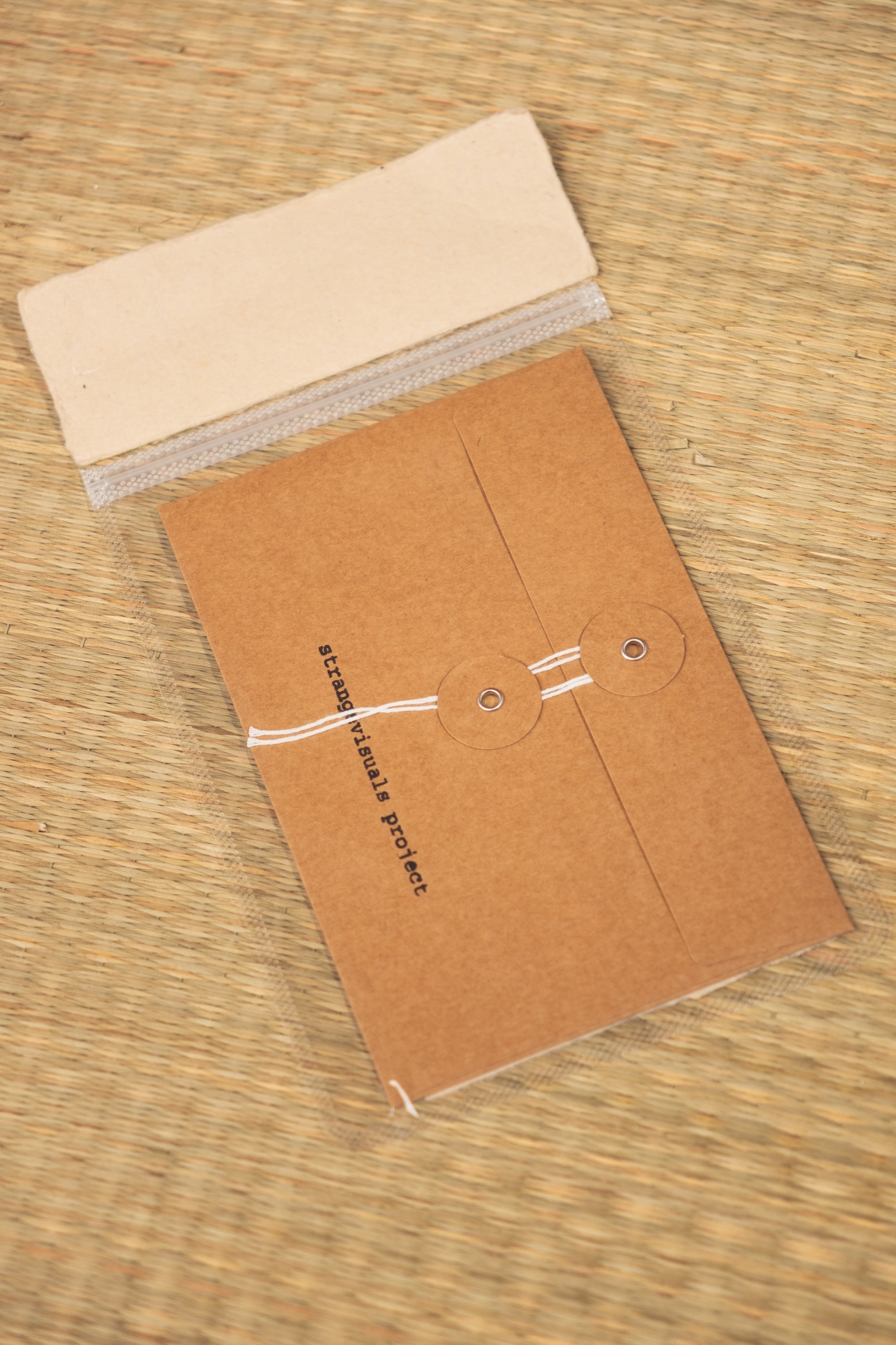 [Strange Visuals Project] Dó Postcards
